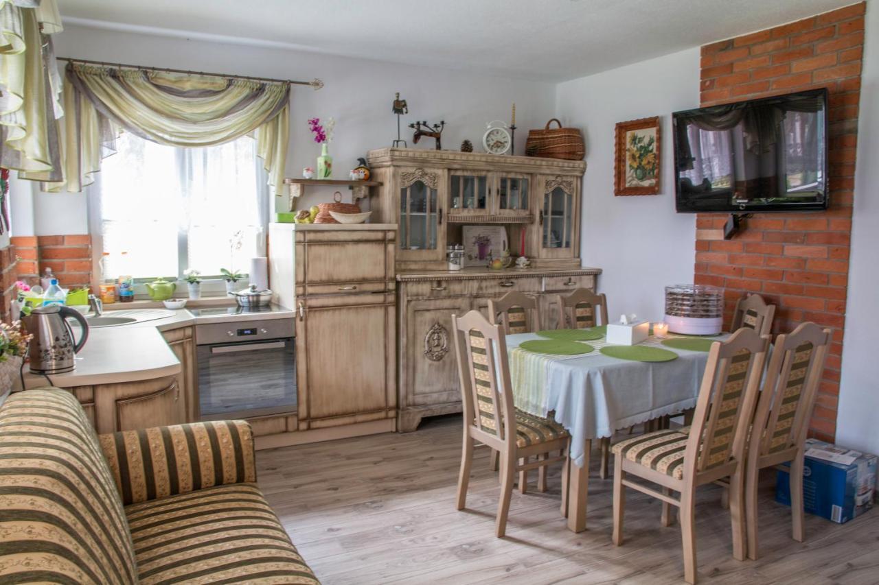Chata Pod Bocianim Gniazdem Zalakowo Exteriér fotografie